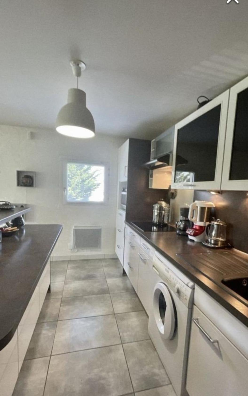 Joli Appartement A Cergy Bagian luar foto