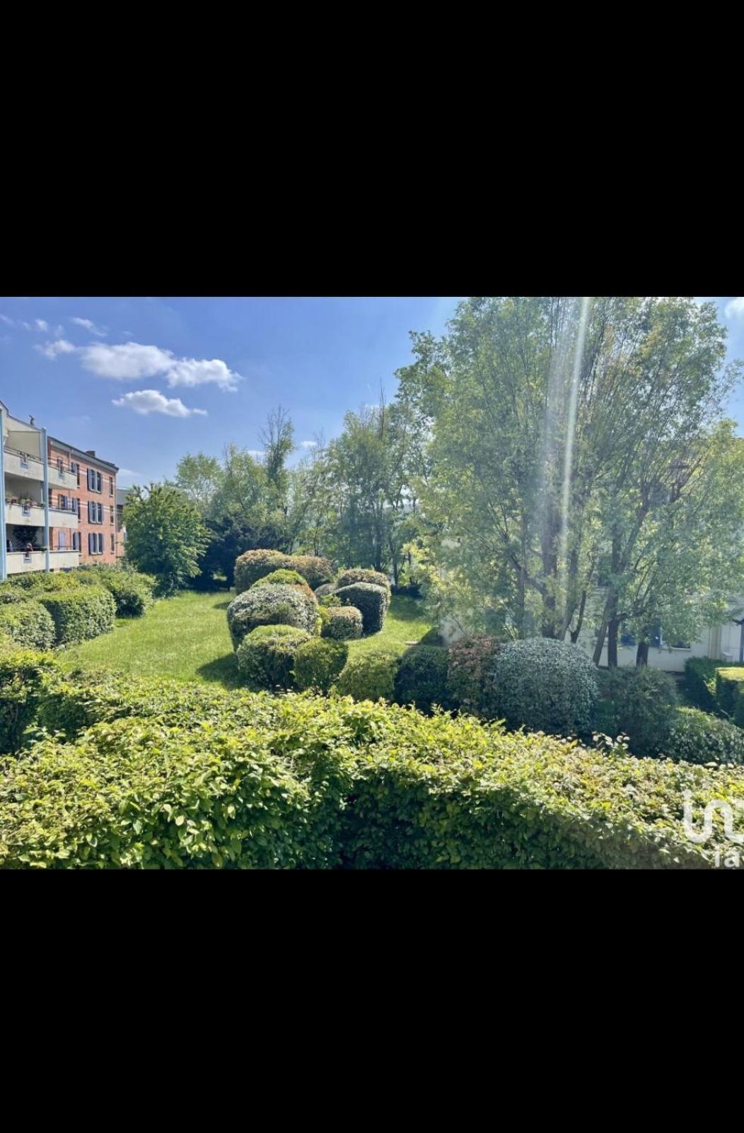 Joli Appartement A Cergy Bagian luar foto